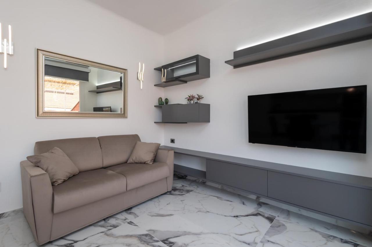 Casa Vacanza " La Rosa " Imperia Liguria Luaran gambar