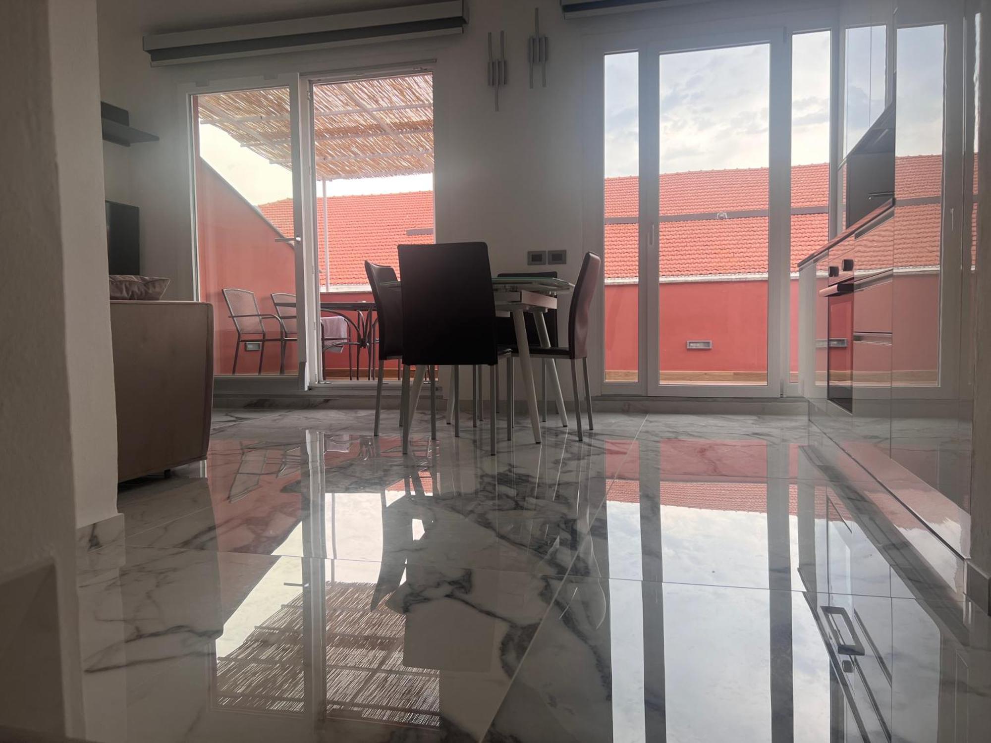 Casa Vacanza " La Rosa " Imperia Liguria Luaran gambar